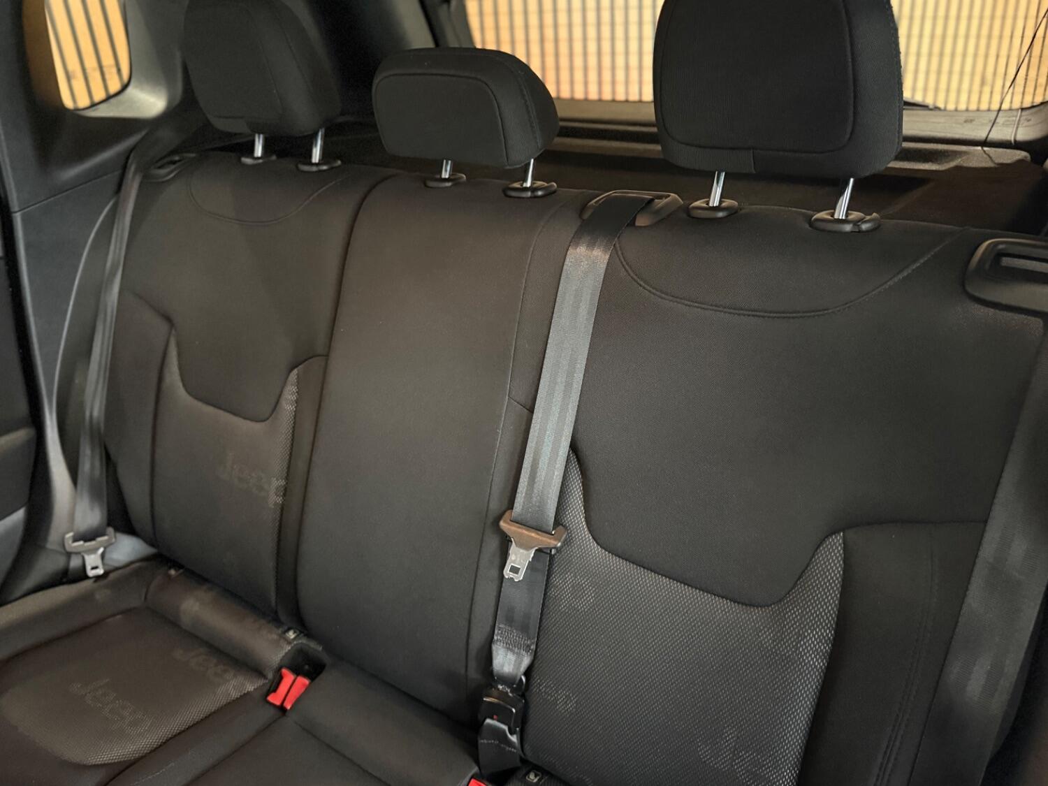 Used Jeep Renegade 2016 for sale - 76107271: Photo 30