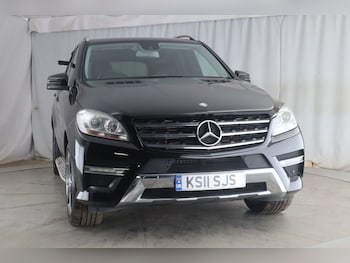 Used Mercedes-Benz M Class 2014 for sale - 76536856: Photo