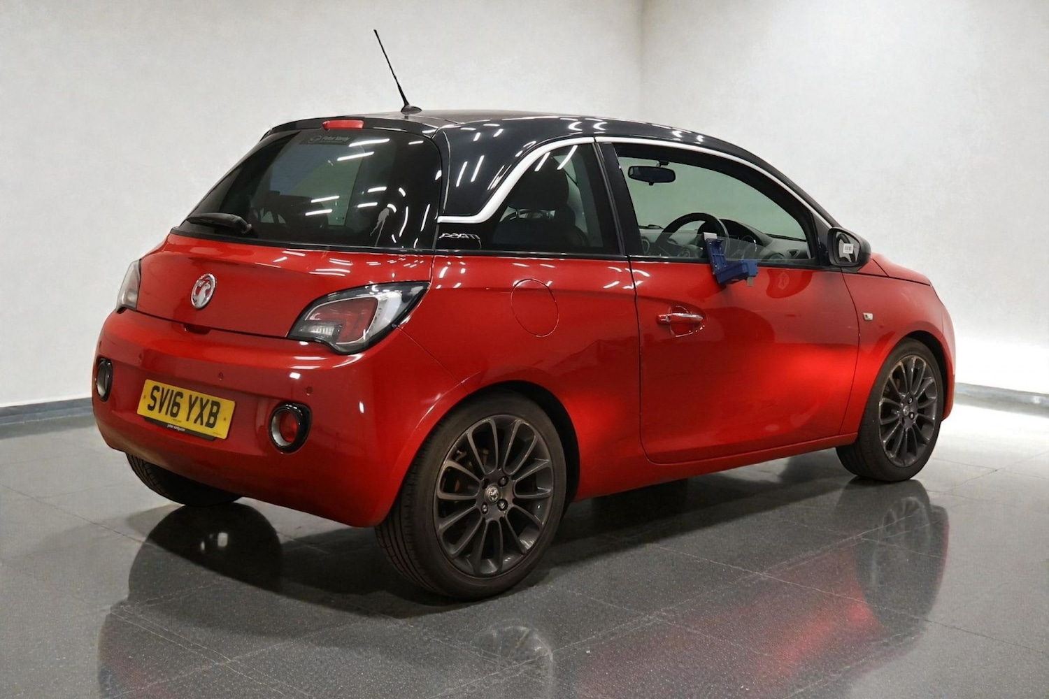 Used Vauxhall ADAM 2016 for sale - 77616399: Photo 8