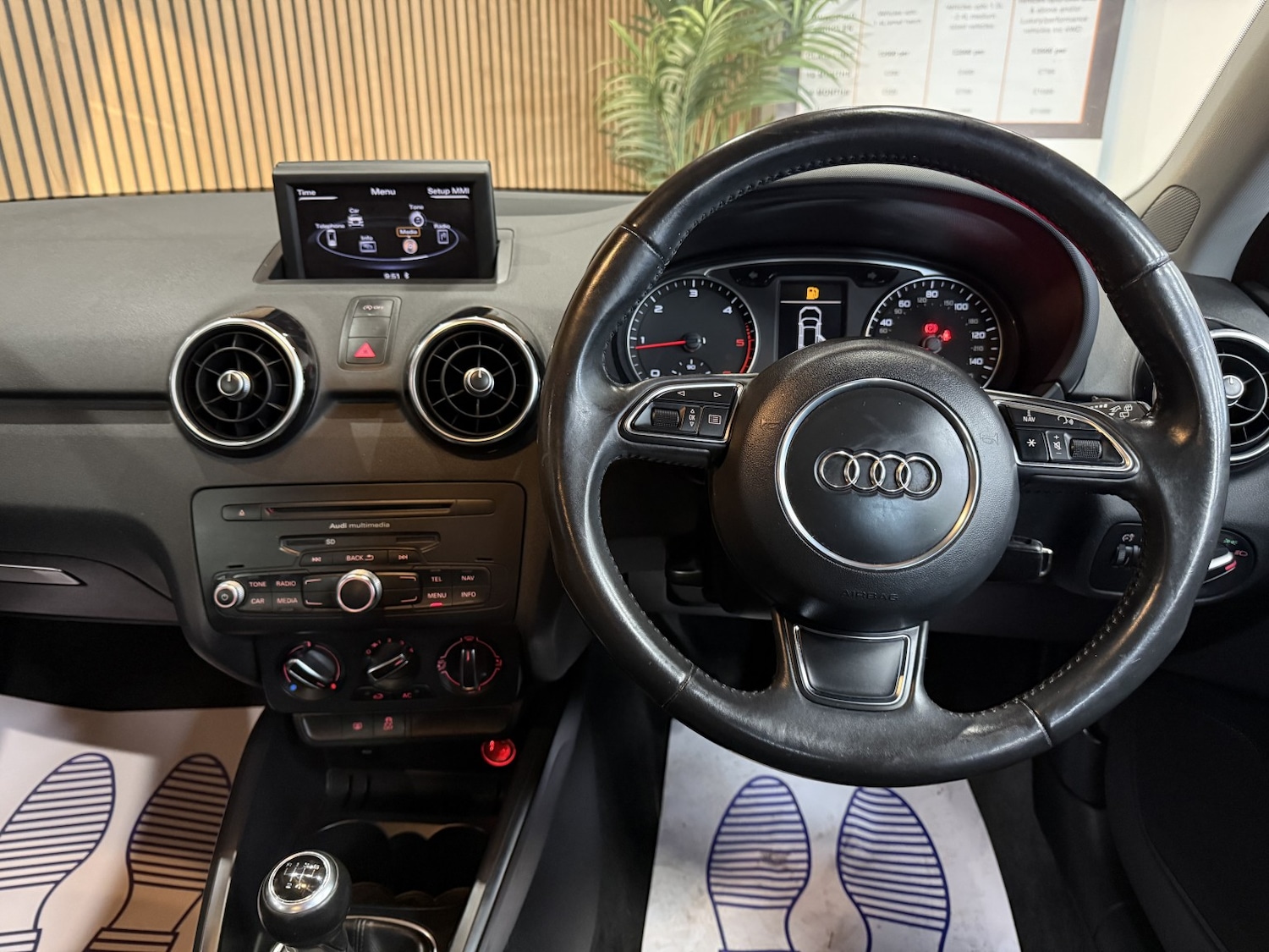 Used Audi A1 2012 for sale - 77220510: Photo 14