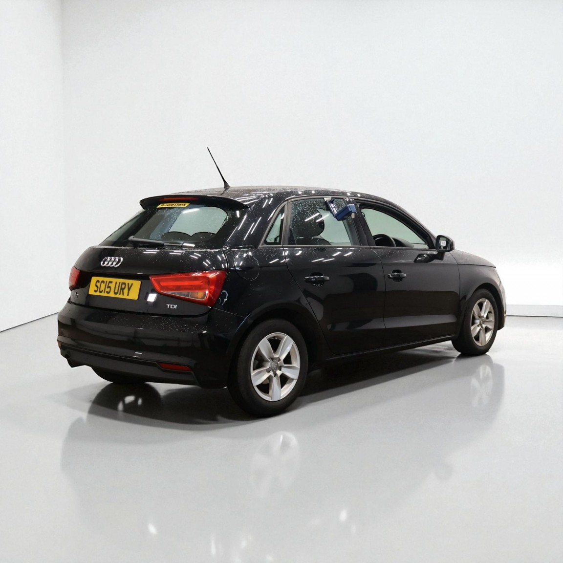 Used Audi A1 2015 for sale - 76591538: Photo 6