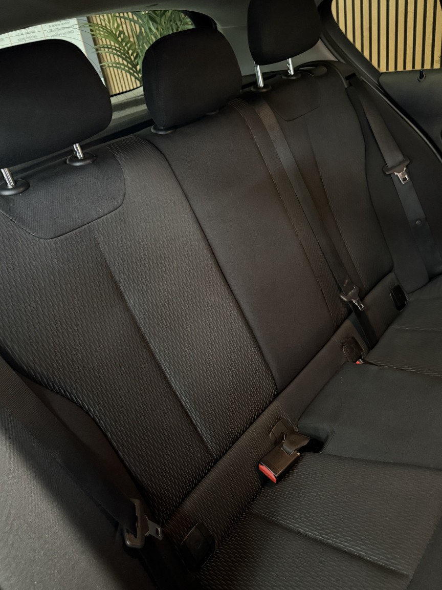 Used BMW 1 Series 2011 for sale - 76935299: Photo 24