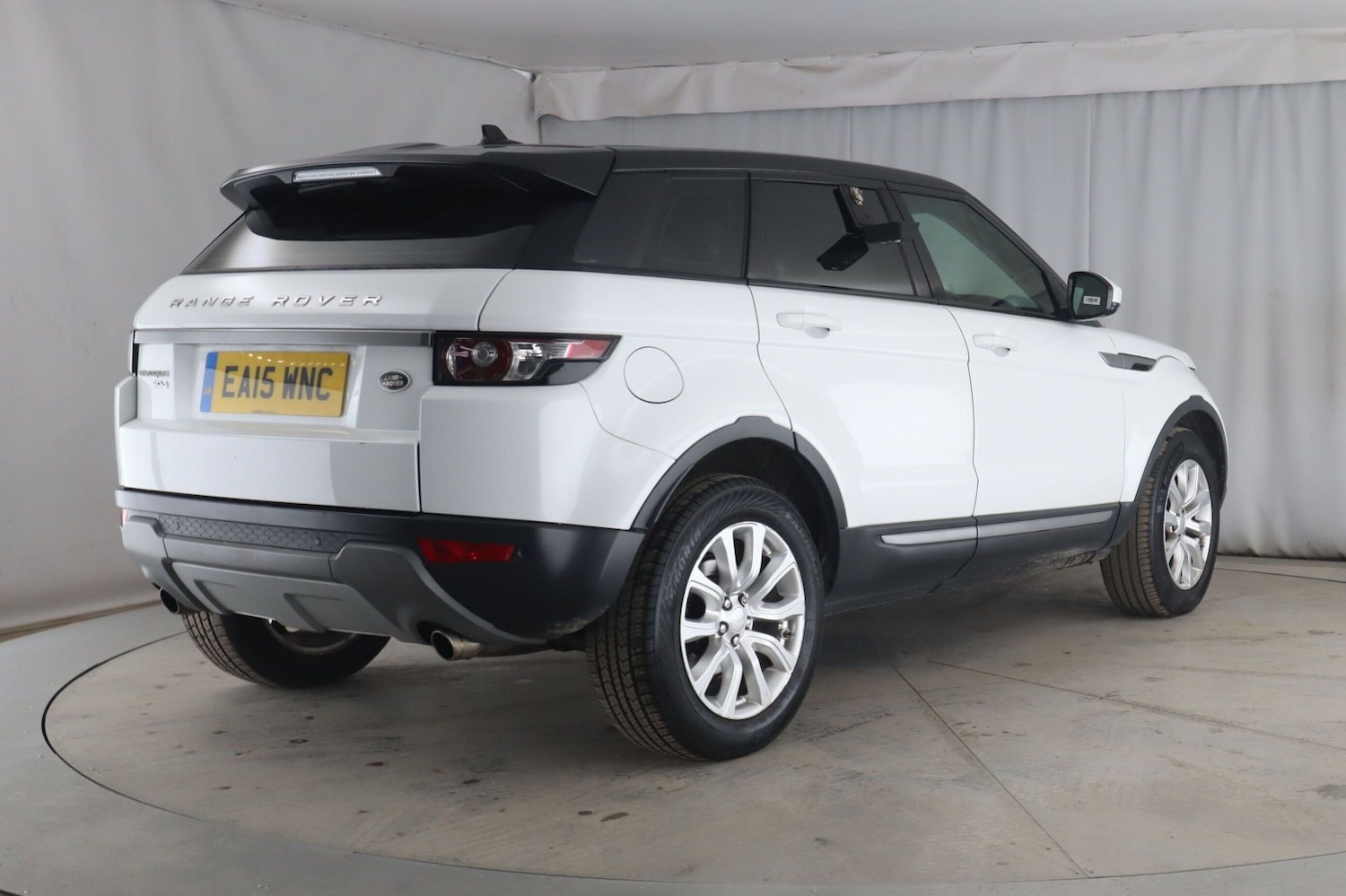 Used Land Rover Range Rover Evoque 2015 for sale - 76699290: Photo 6