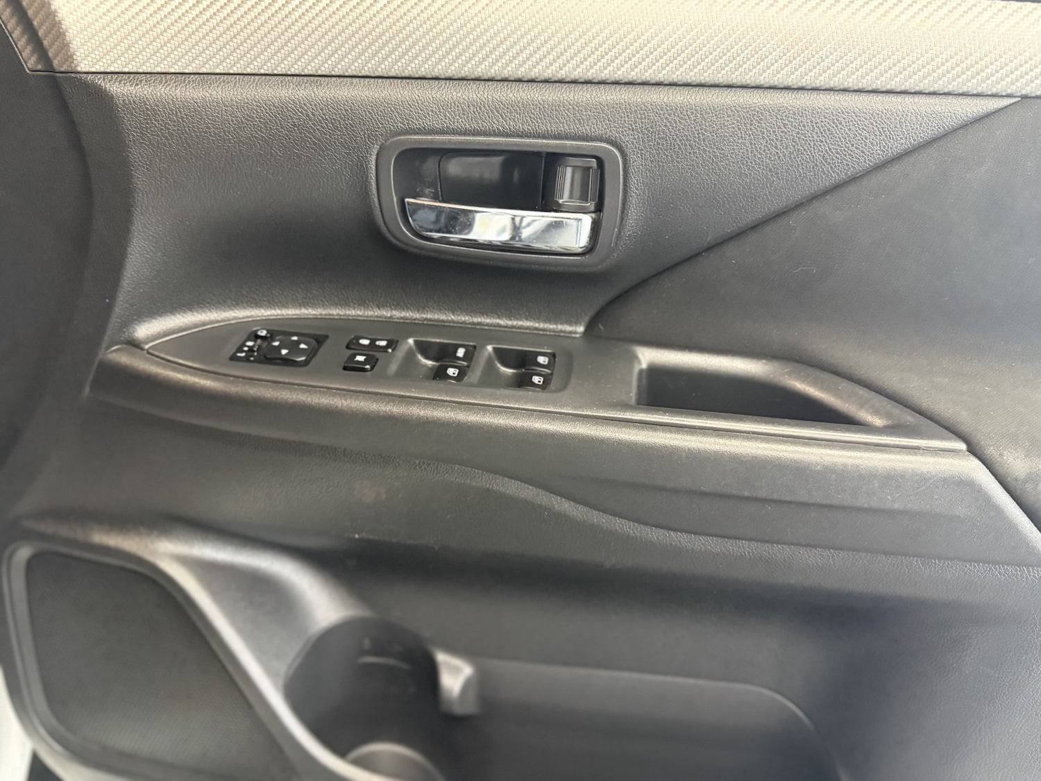 Used Mitsubishi Outlander 2017 for sale - 78045498: Photo 10