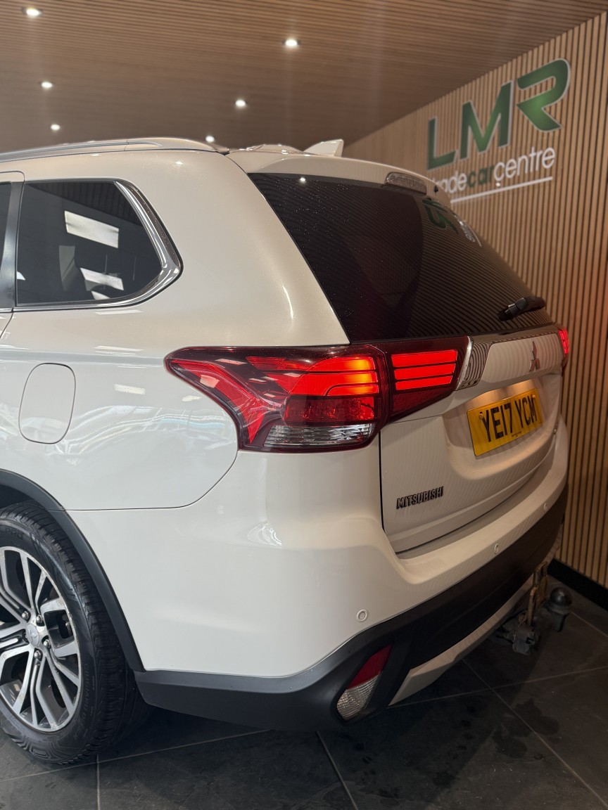 Used Mitsubishi Outlander 2017 for sale - 78045498: Photo 8