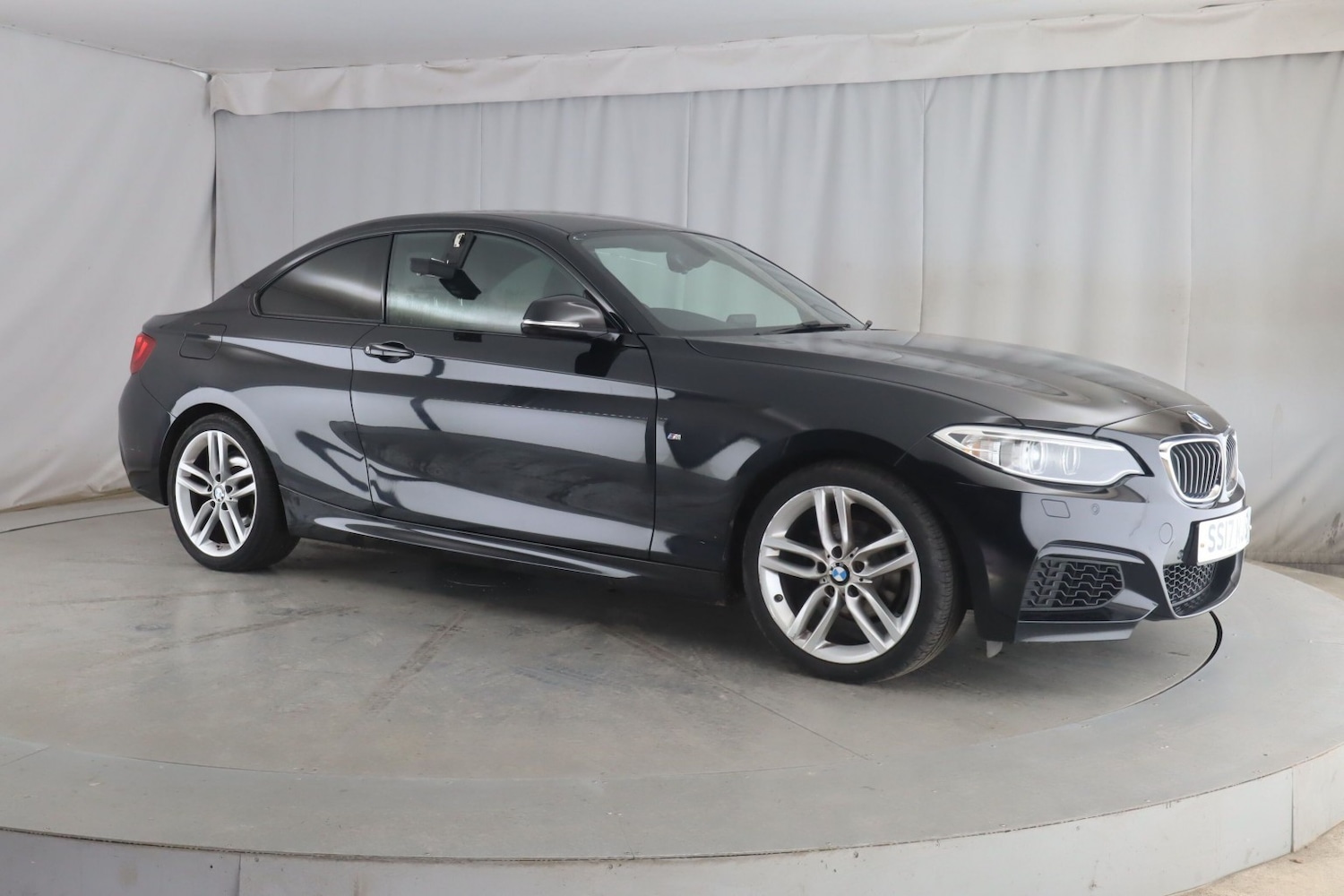 Used BMW 2 Series 2017 for sale - 76536697: Photo 1