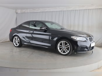 Used BMW 2 Series 2017 for sale - 76536697: Photo