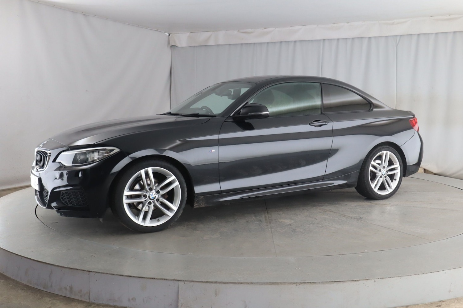 Used BMW 2 Series 2017 for sale - 76536697: Photo 3