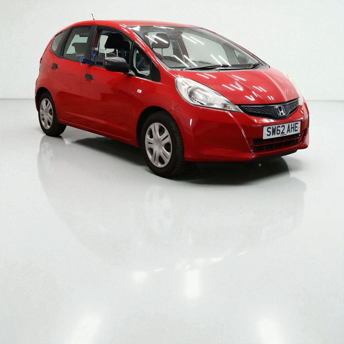 Used Honda Jazz 2012 for sale - 76649800: Photo 4