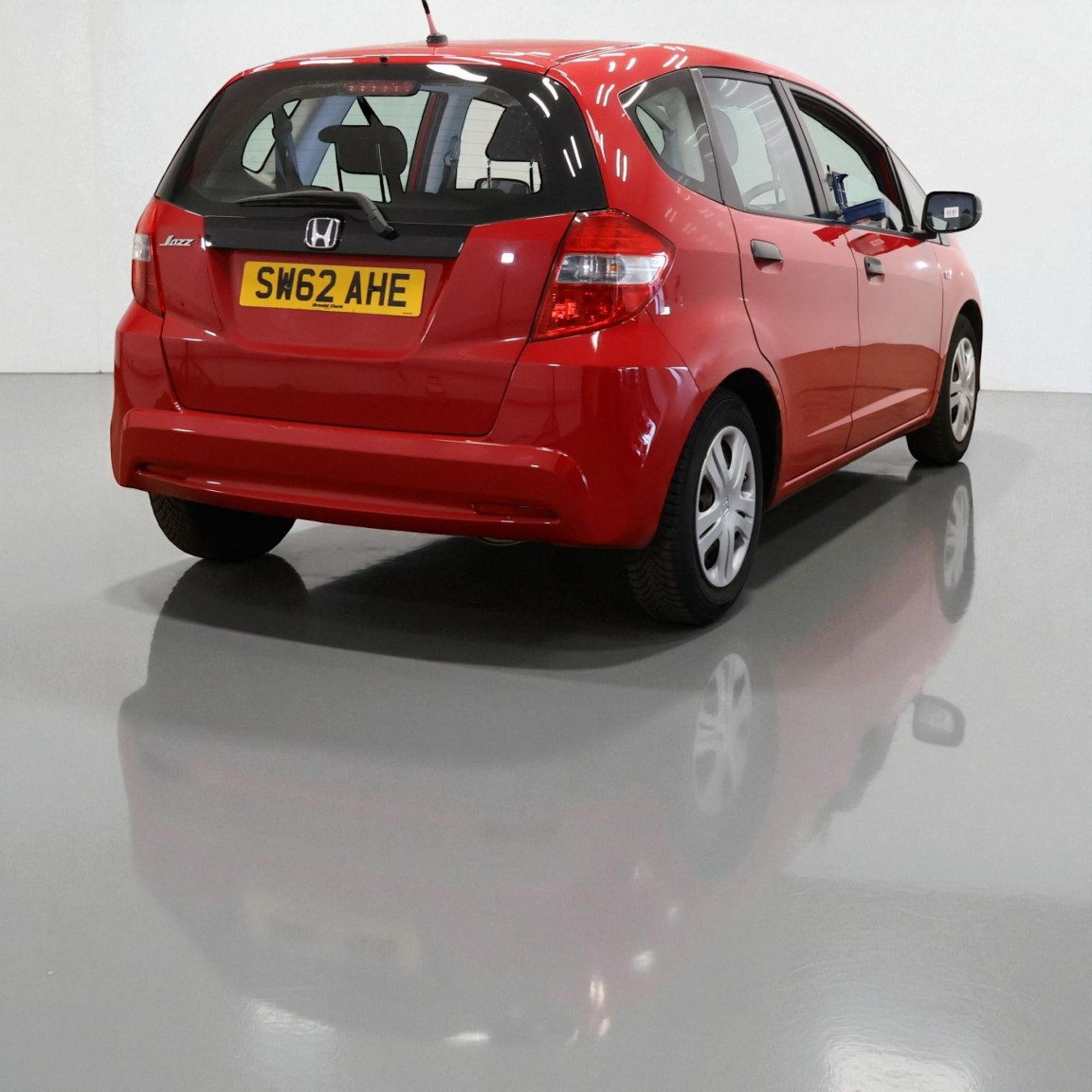 Used Honda Jazz 2012 for sale - 76649800: Photo 8