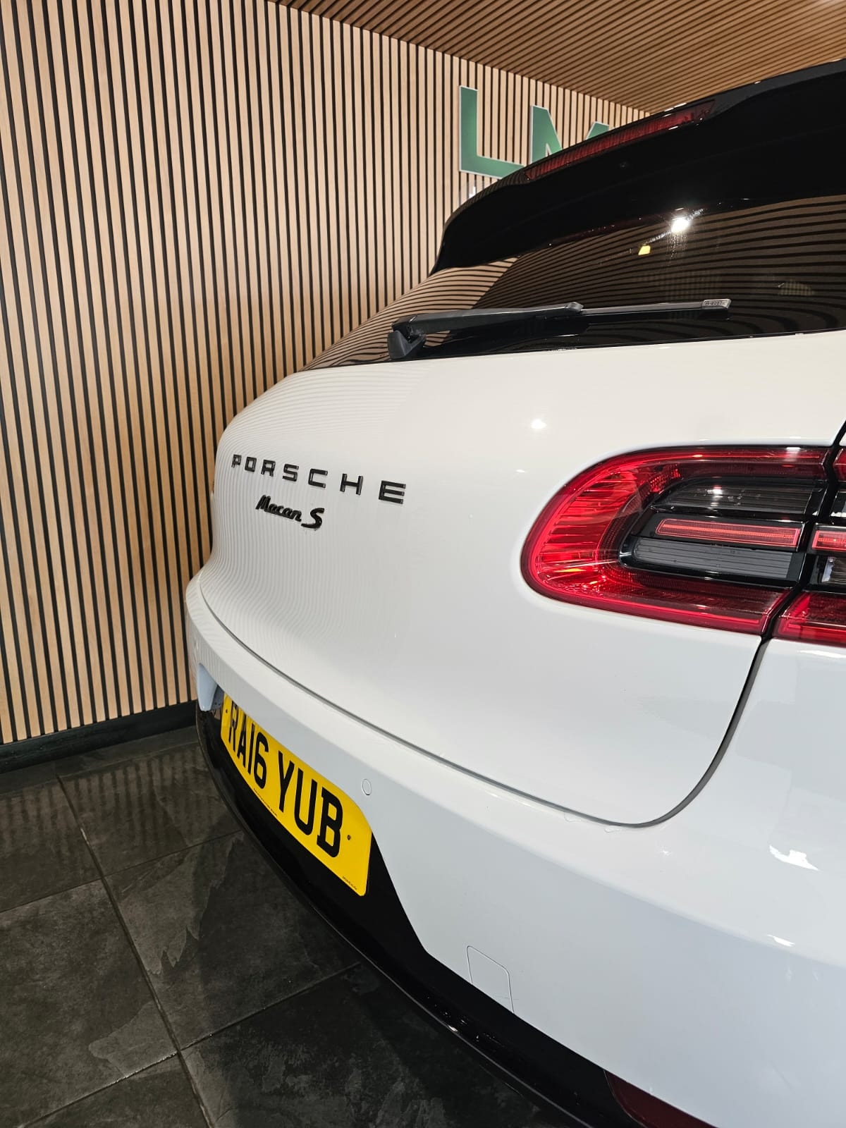 Used Porsche Macan 2016 for sale - 76174098: Photo 15