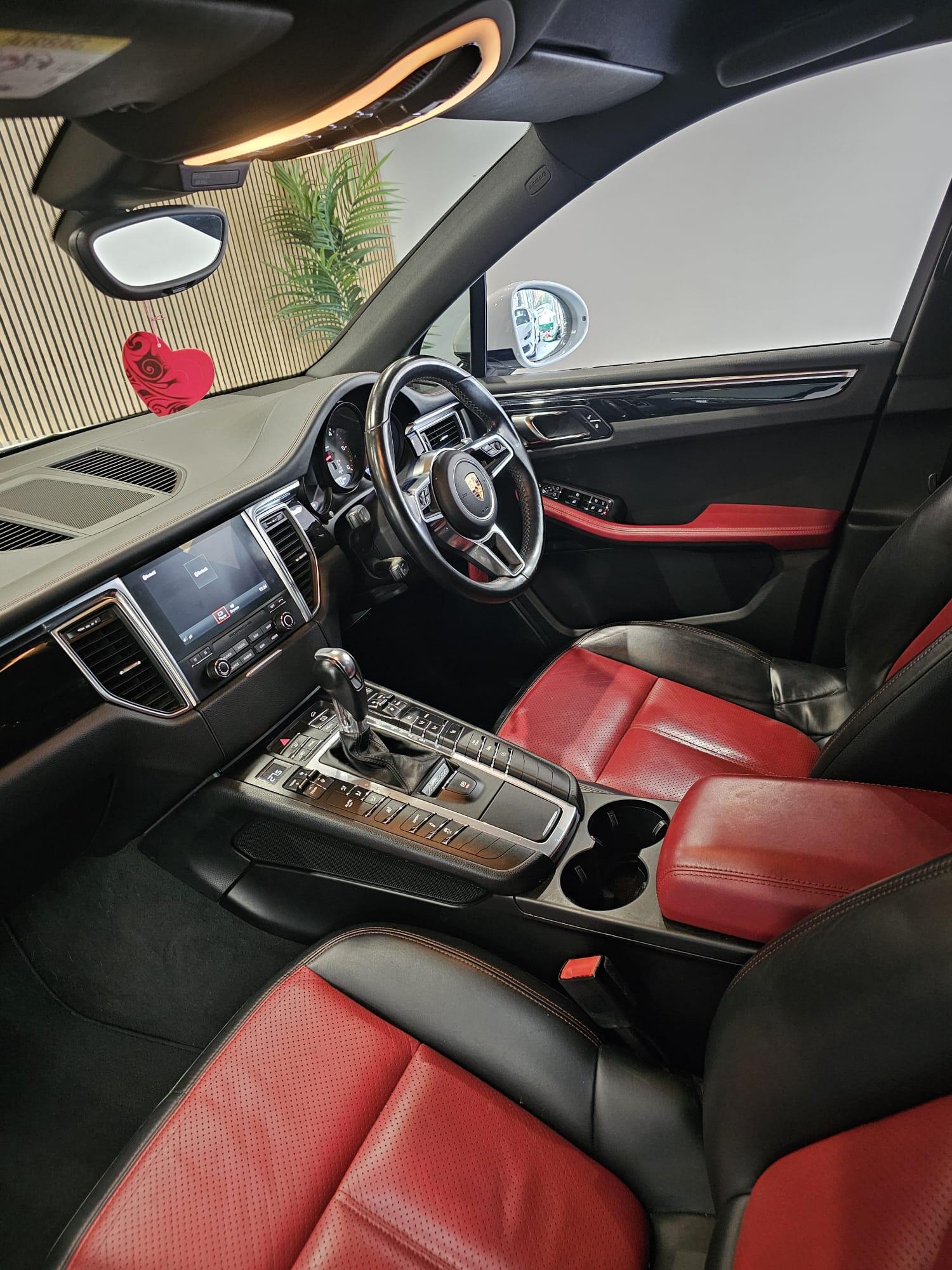 Used Porsche Macan 2016 for sale - 76174098: Photo 31