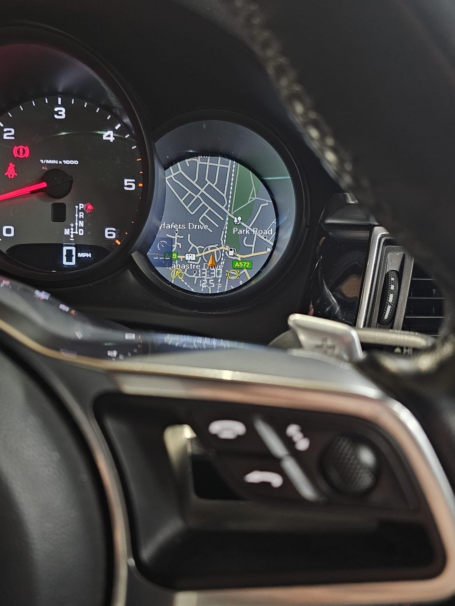 Used Porsche Macan 2016 for sale - 76174098: Photo 33