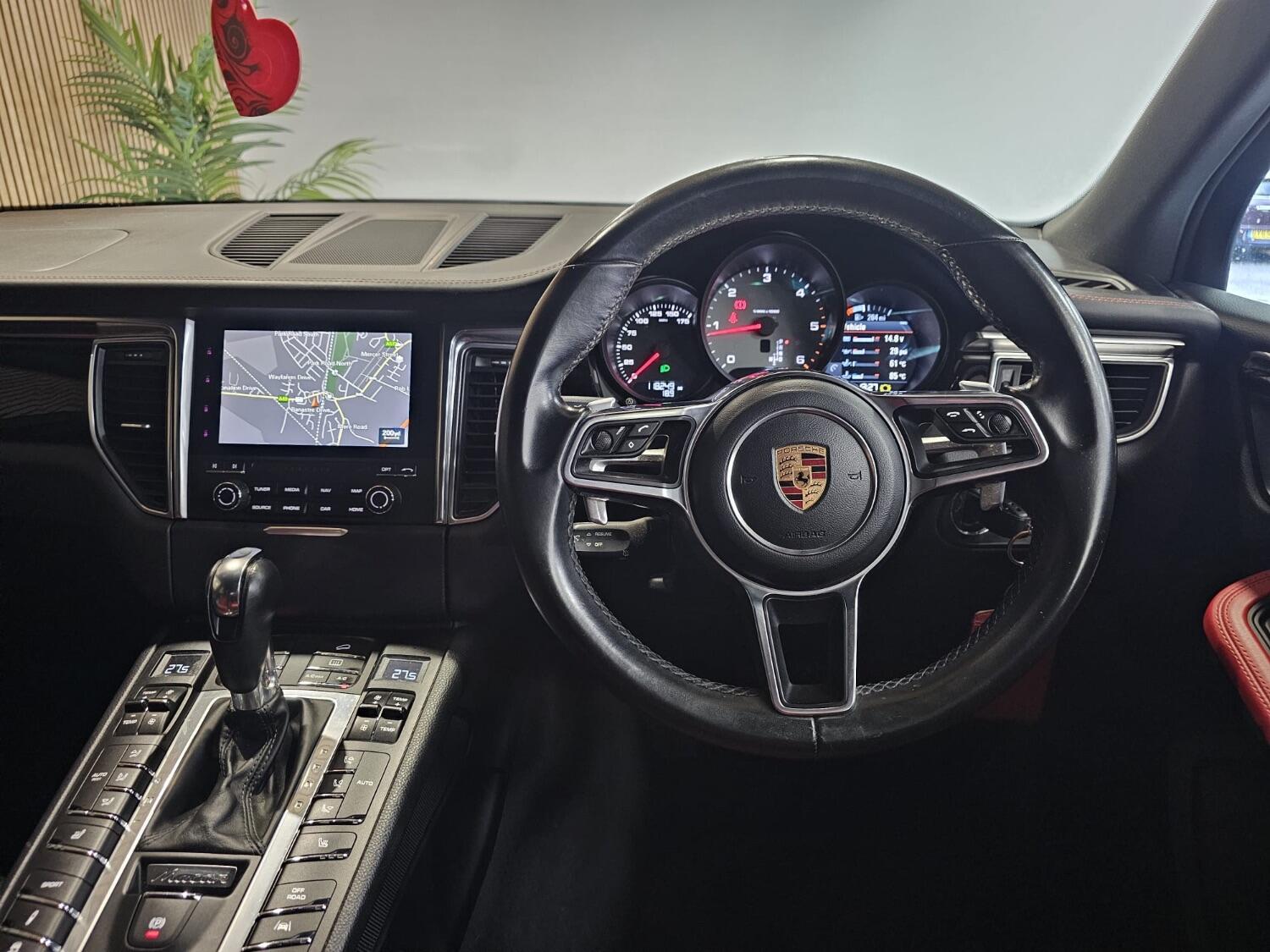 Used Porsche Macan 2016 for sale - 76174098: Photo 35