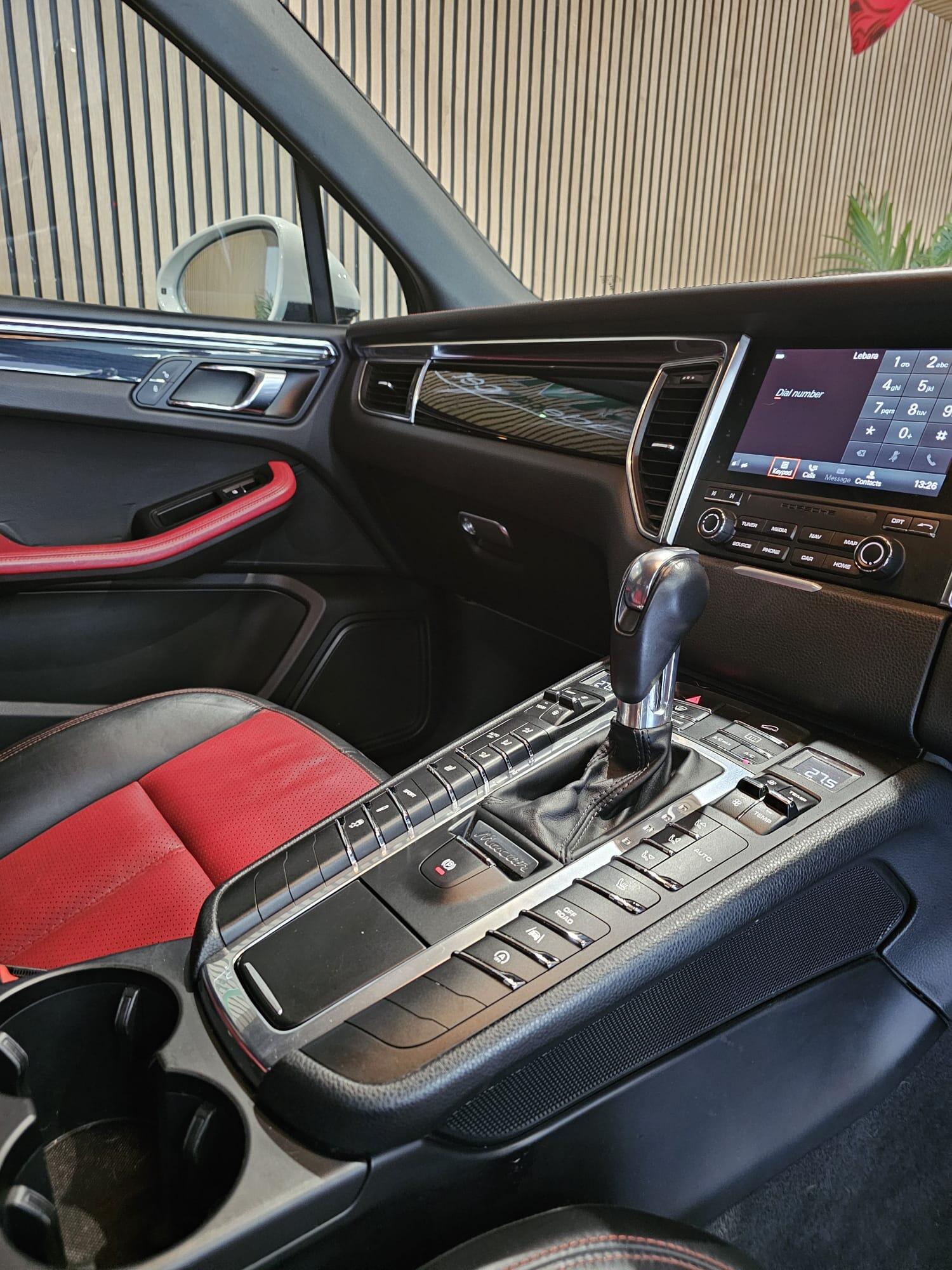 Used Porsche Macan 2016 for sale - 76174098: Photo 36