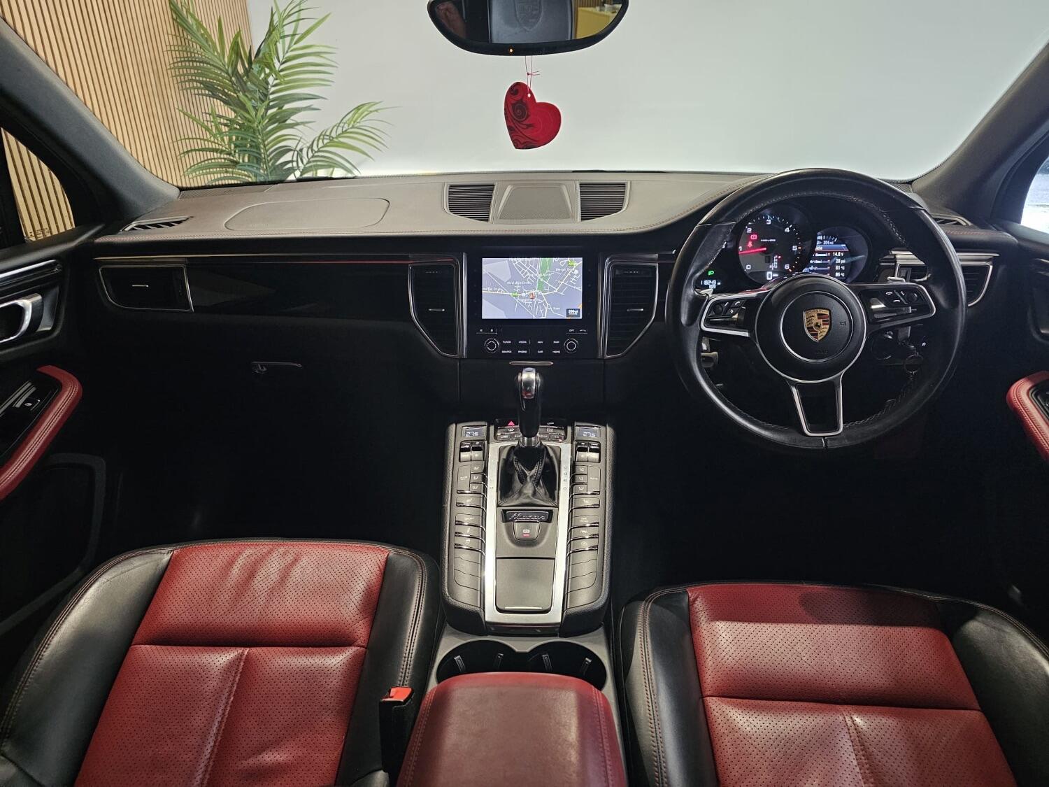 Used Porsche Macan 2016 for sale - 76174098: Photo 41