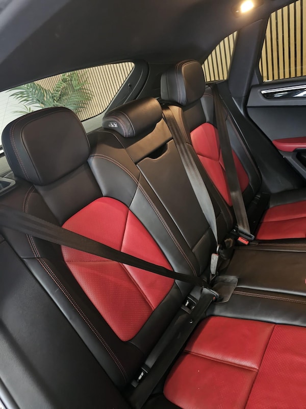 Used Porsche Macan 2016 for sale - 76174098: Photo 45