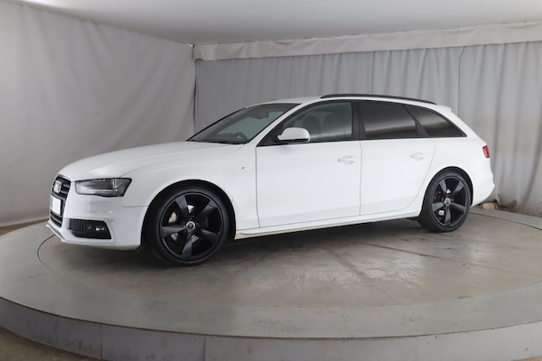 Used Audi A4 Avant 2012 for sale - 76329775: Photo 1