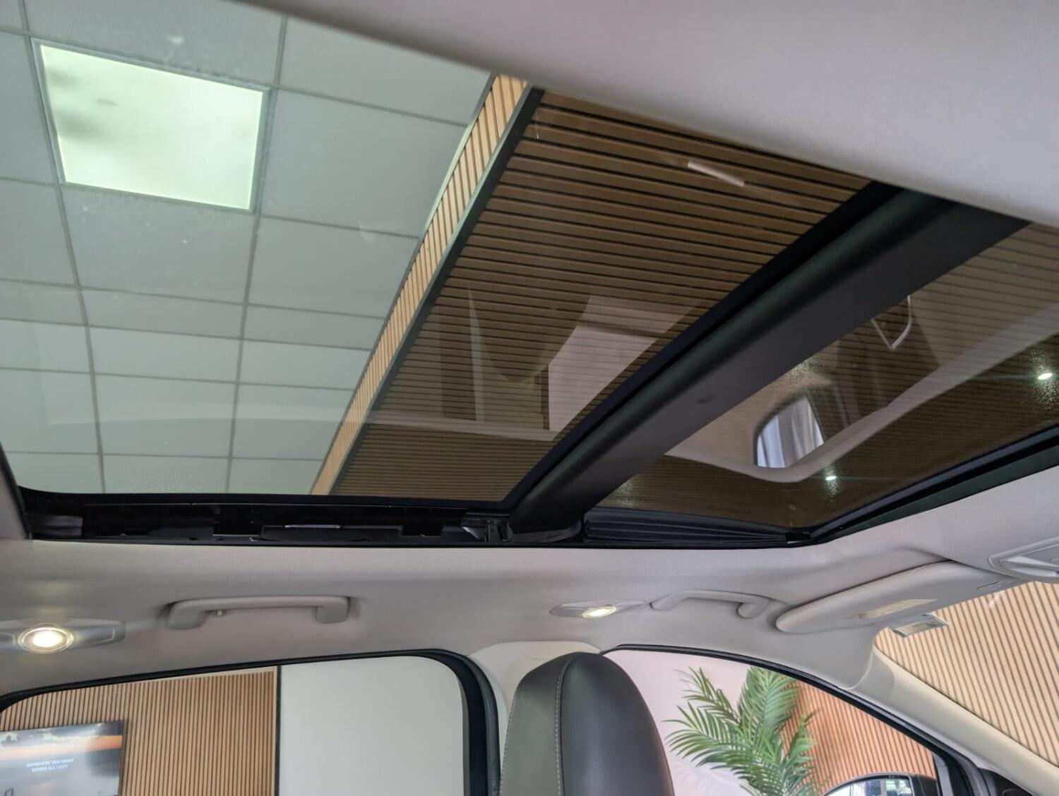 Used Ford Kuga 2015 for sale - 76794505: Photo 28