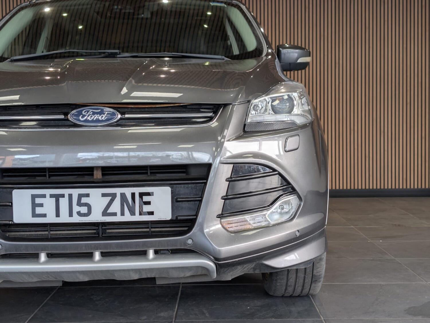 Used Ford Kuga 2015 for sale - 76794505: Photo 4