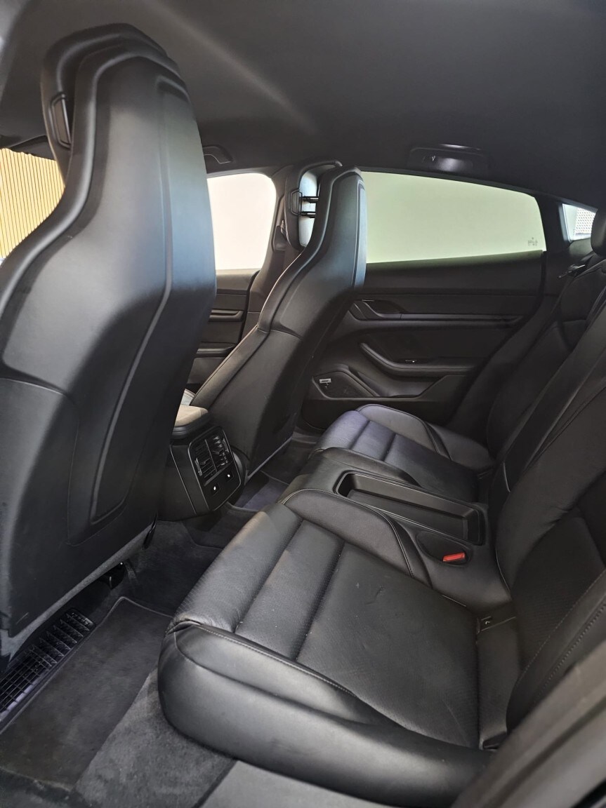 Used Porsche Taycan 2020 for sale - 78131607: Photo 35