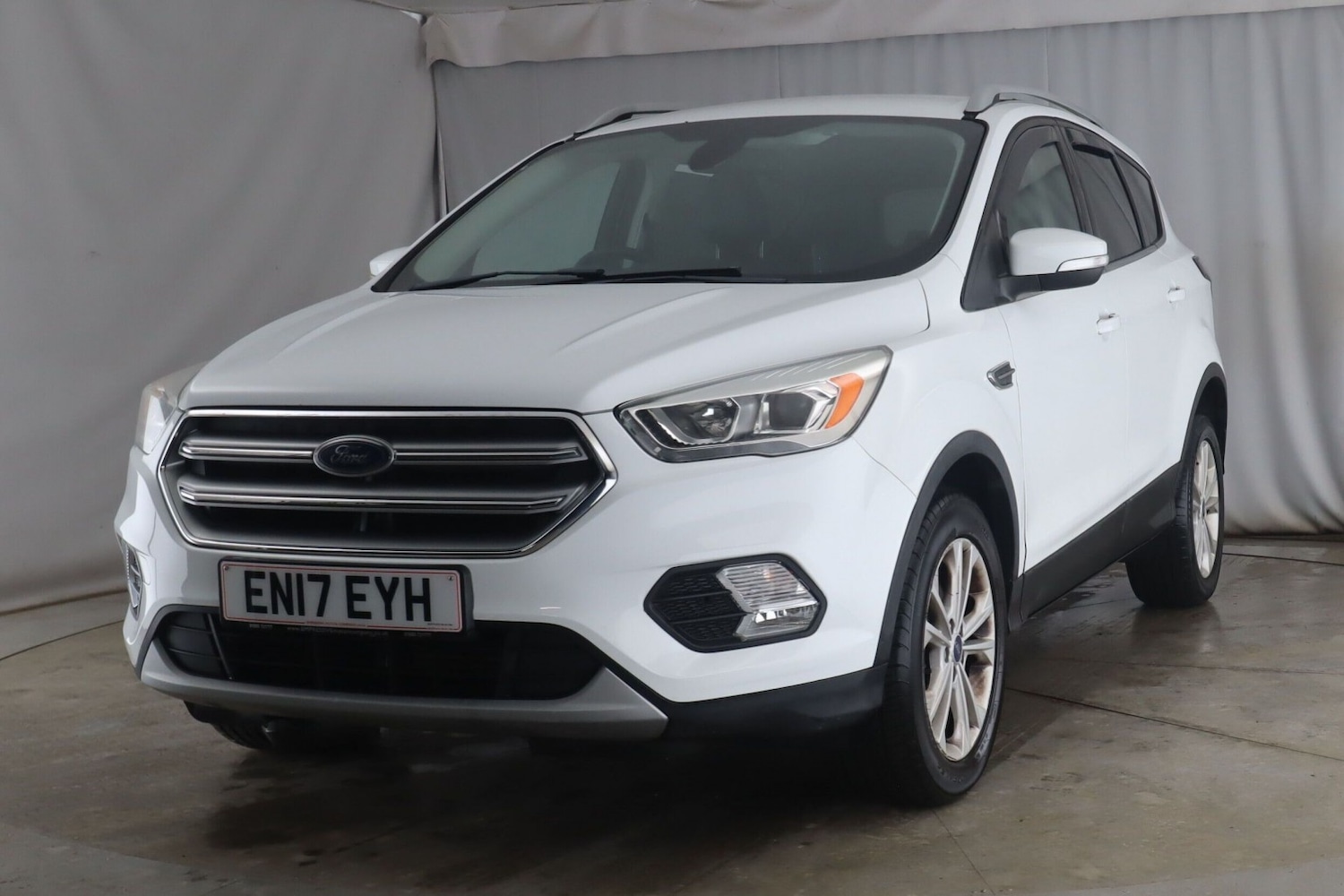 Used Ford Kuga 2017 for sale - 77494706: Photo 3