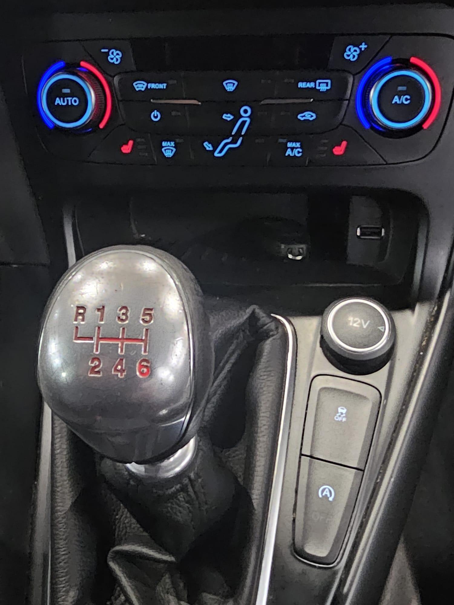 Used Ford Focus 2015 for sale - 76225293: Photo 32