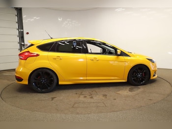 Used Ford Focus 2015 for sale - 76225293: Photo 4