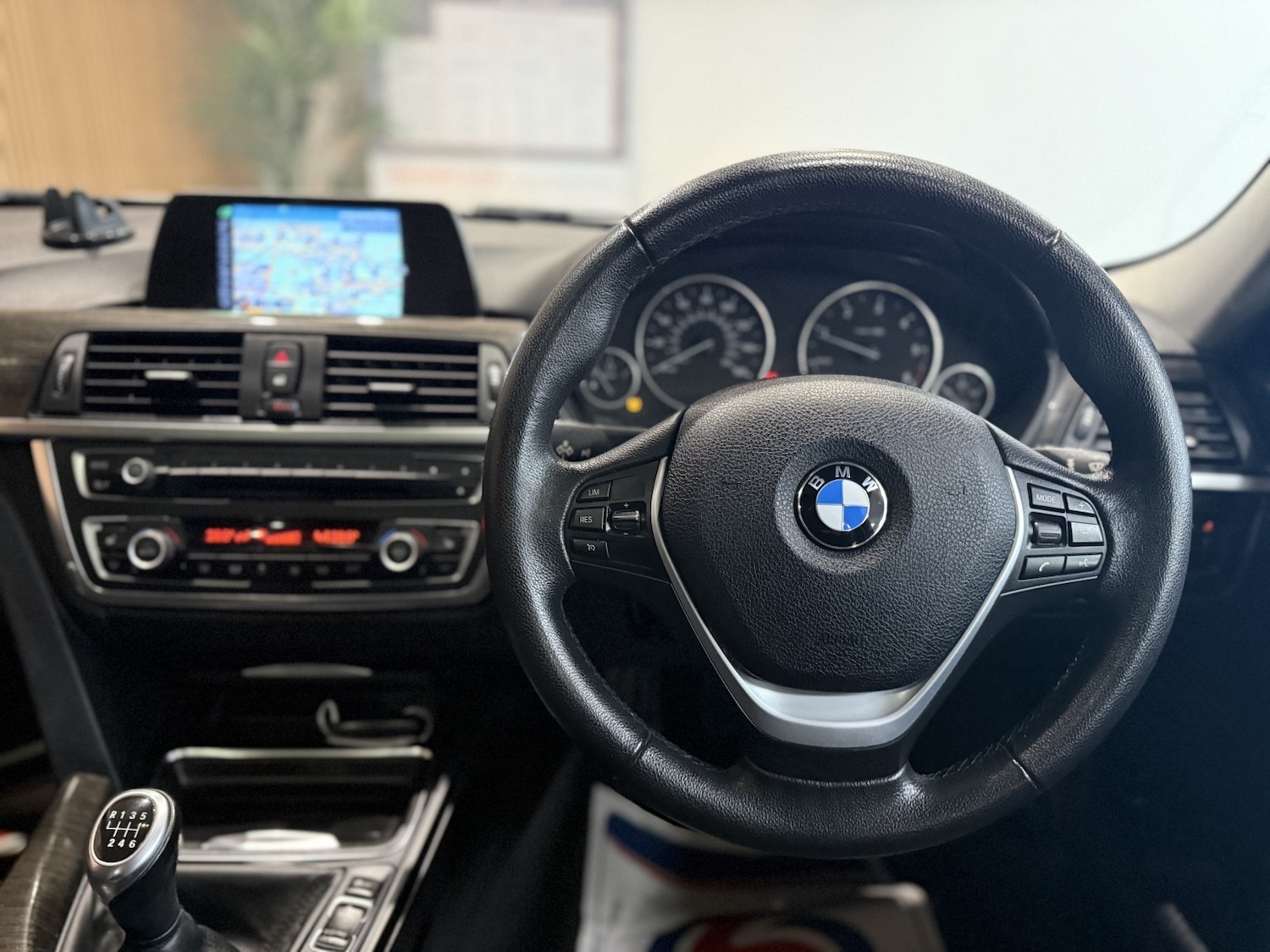 Used BMW 3 Series 2014 for sale - 77336225: Photo 12