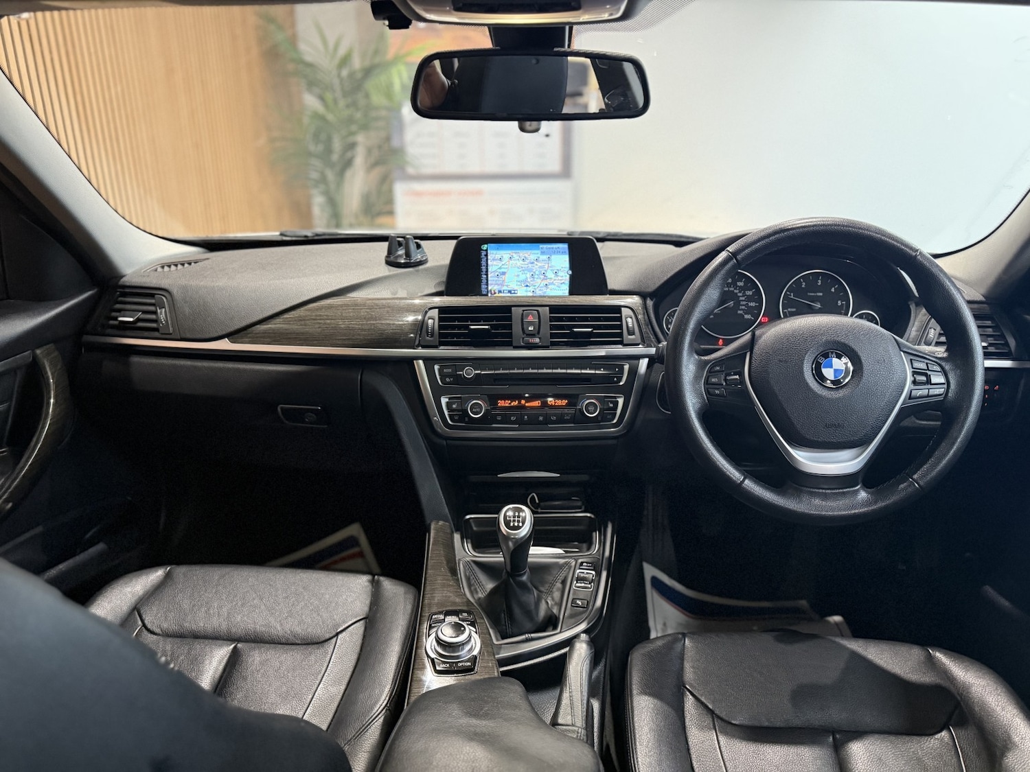 Used BMW 3 Series 2014 for sale - 77336225: Photo 21