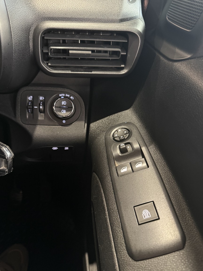 Used Vauxhall Combo Life 2019 for sale - 76699298: Photo 15