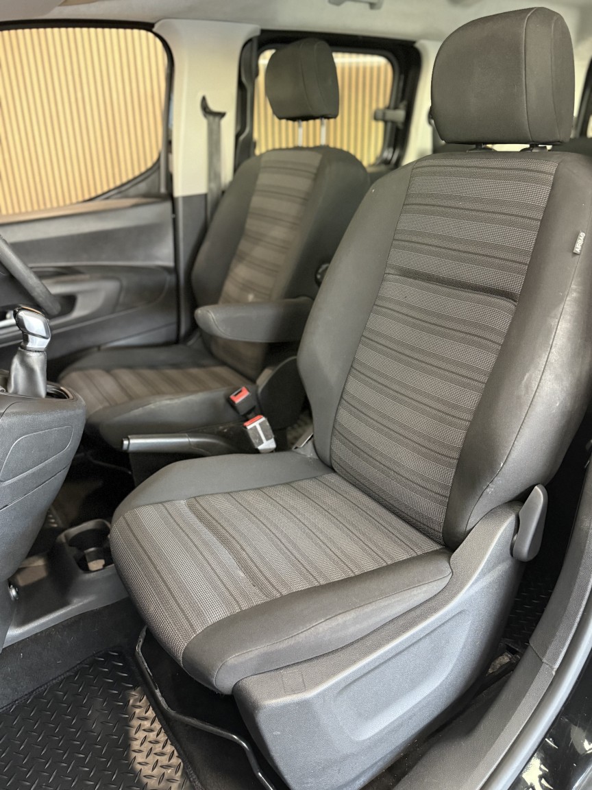 Used Vauxhall Combo Life 2019 for sale - 76699298: Photo 24