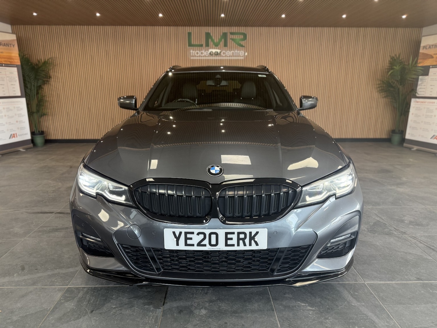 Used BMW 3 Series 2020 for sale - 77584602: Photo 2