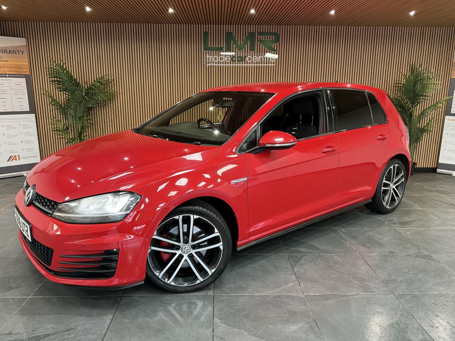 Used Volkswagen Golf 2016 for sale - 76769750: Photo 1