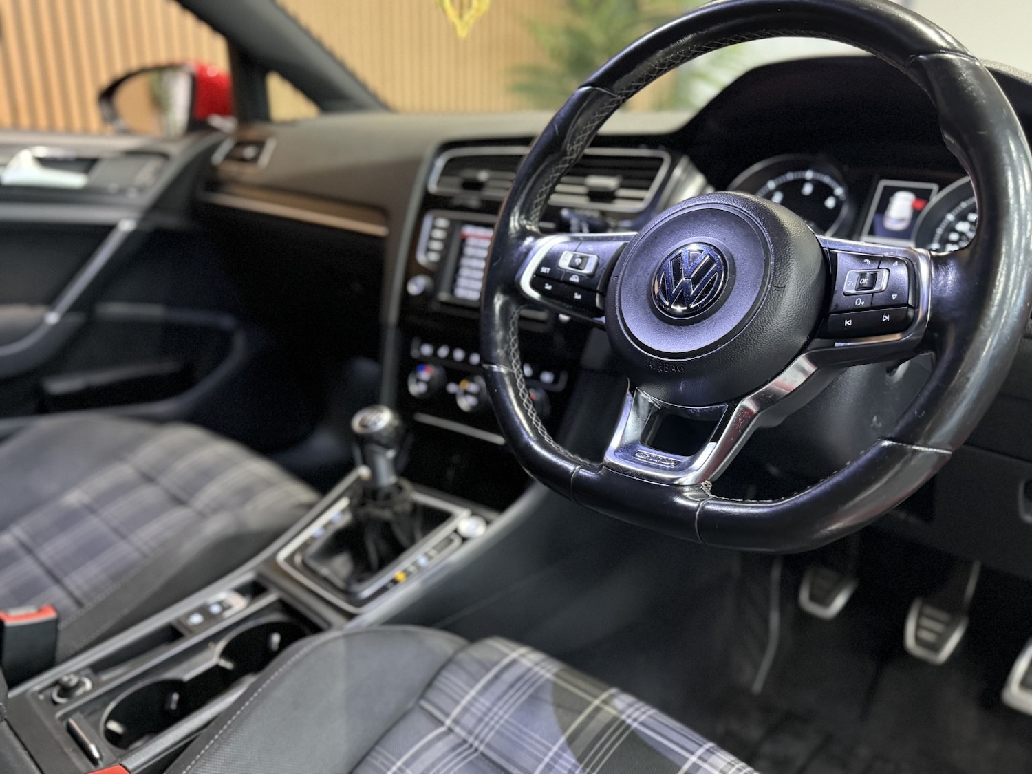 Used Volkswagen Golf 2016 for sale - 76769750: Photo 14