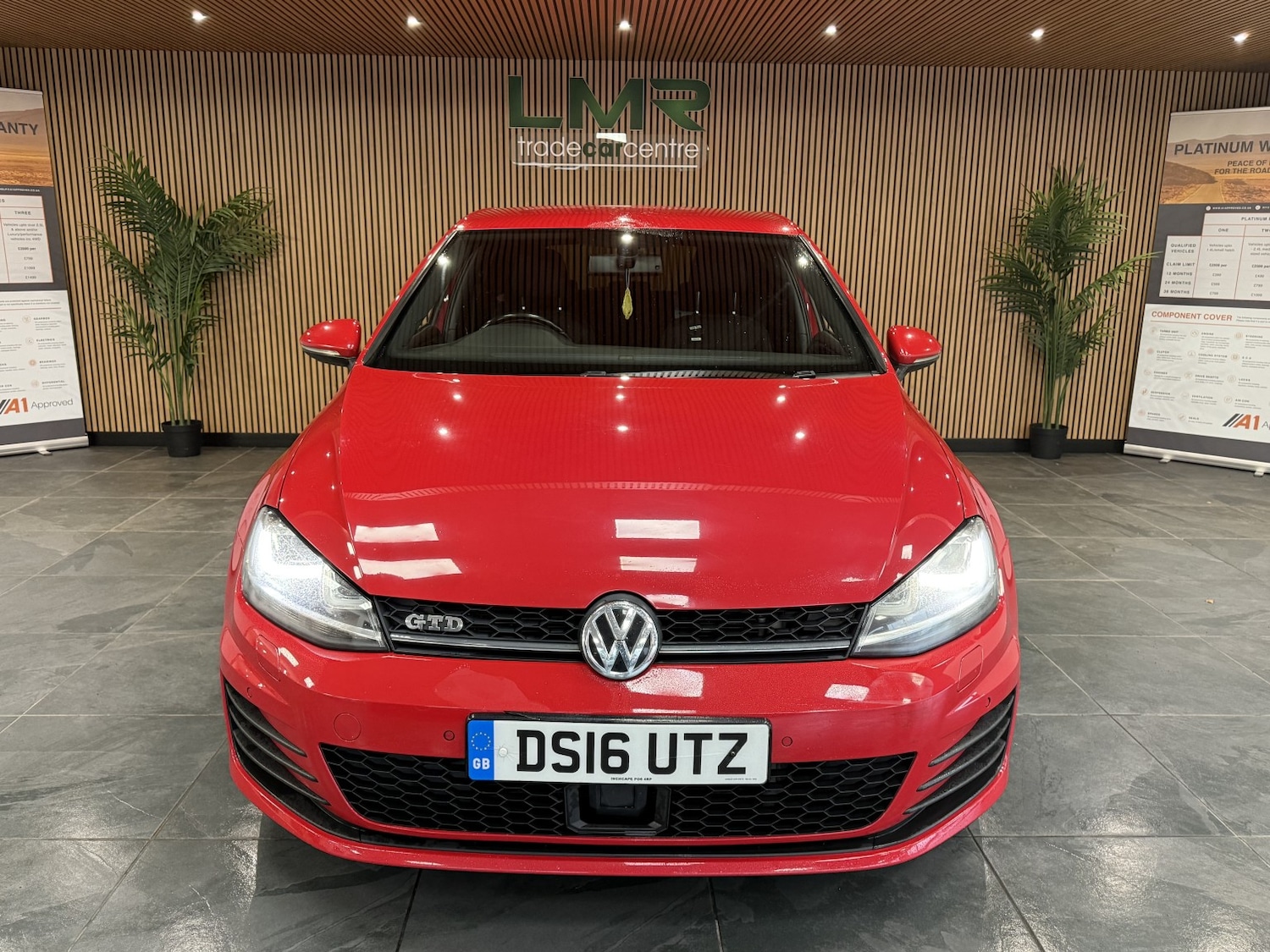 Used Volkswagen Golf 2016 for sale - 76769750: Photo 3