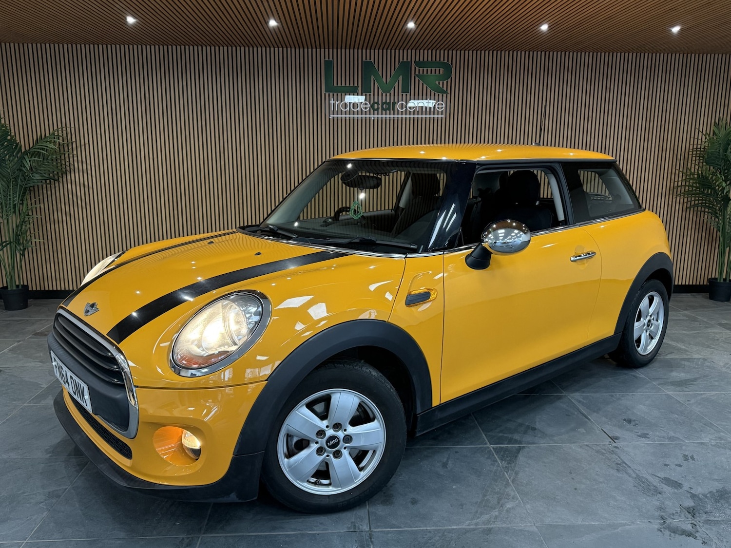 Used MINI Hatch 2014 for sale - 76439863: Photo 1