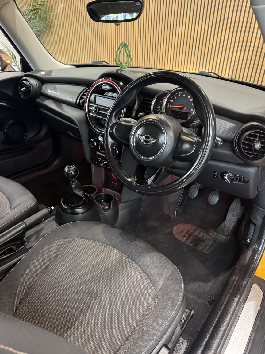 Used MINI Hatch 2014 for sale - 76439863: Photo 17