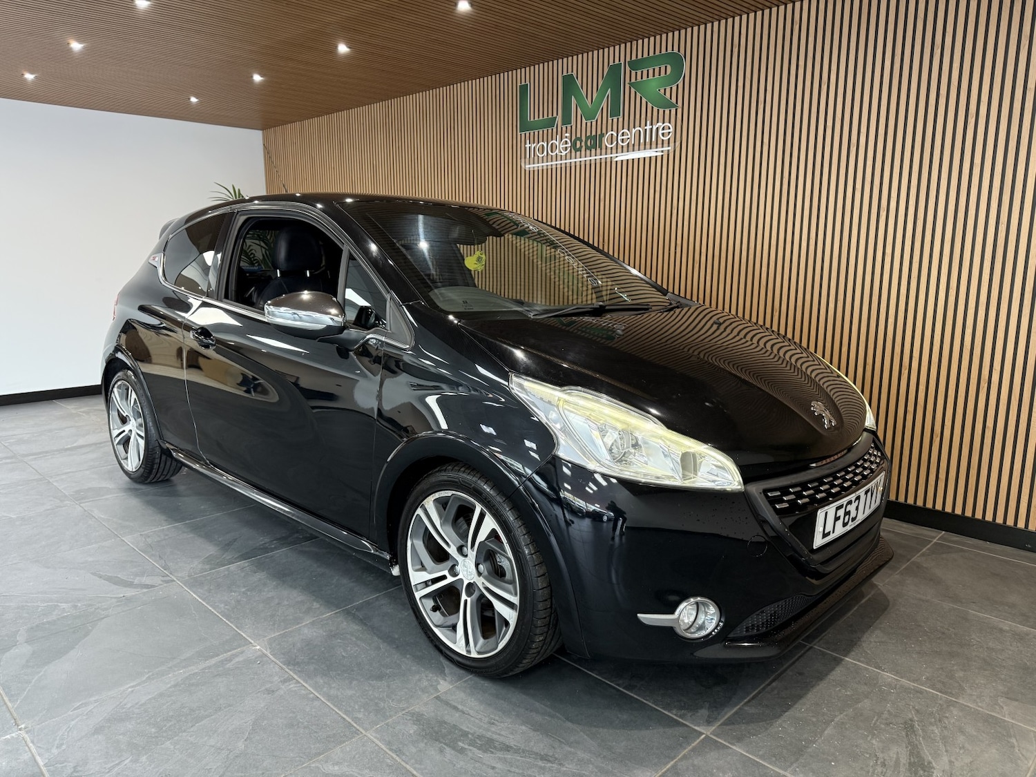 Used Peugeot 208 2013 for sale - 76799089: Photo 4