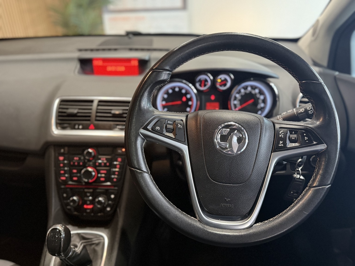 Used Vauxhall Meriva 2014 for sale - 77313971: Photo 16