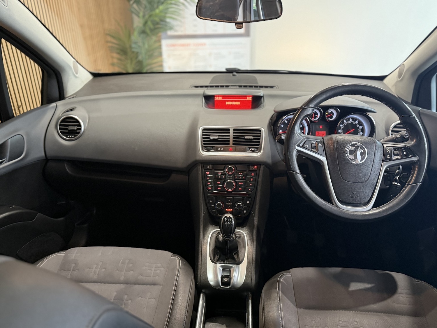 Used Vauxhall Meriva 2014 for sale - 77313971: Photo 18