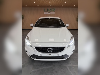 Used Volvo V40 2016 for sale - 78683227: Photo