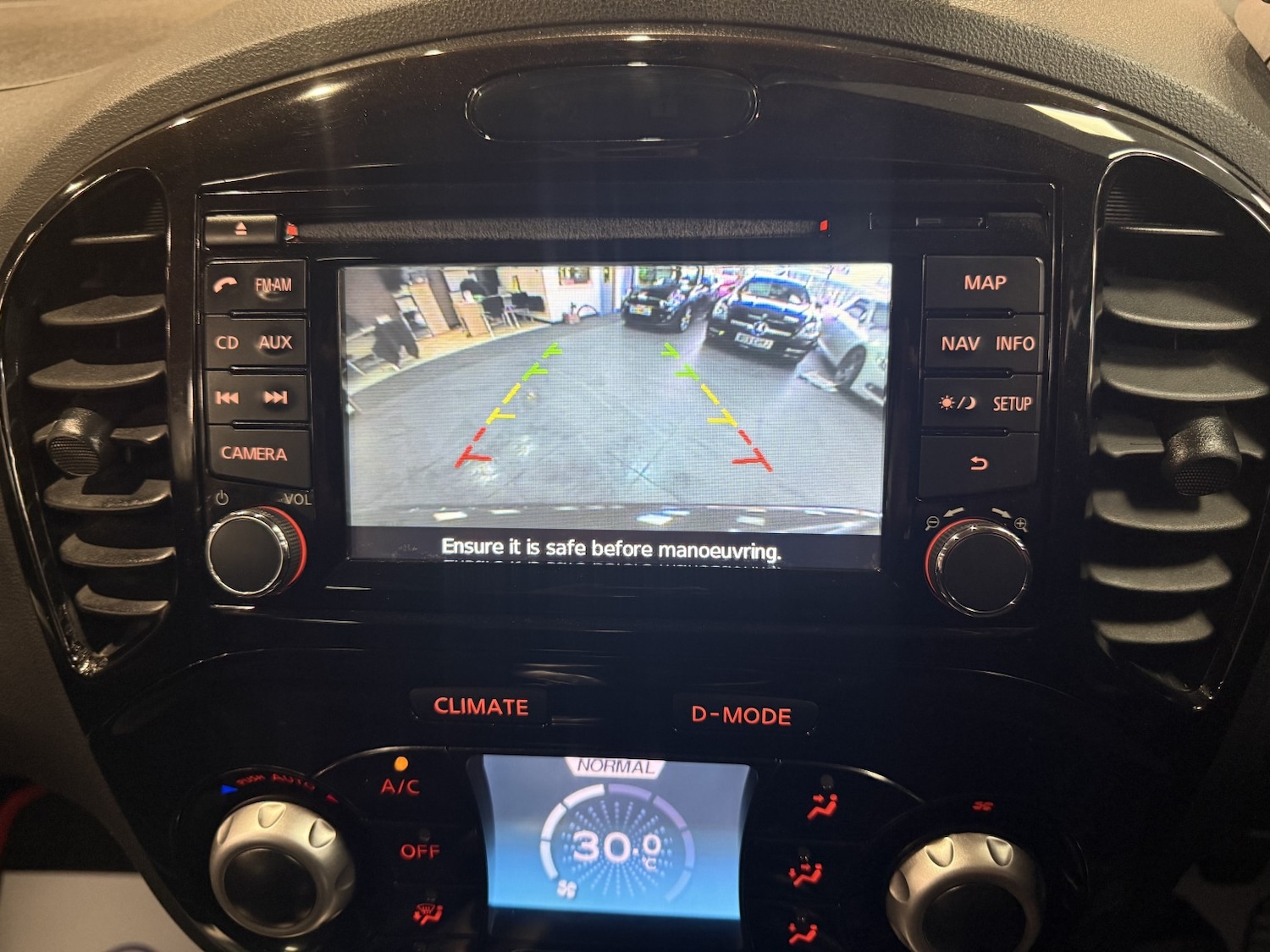 Used Nissan Juke 2013 for sale - 77781702: Photo 15