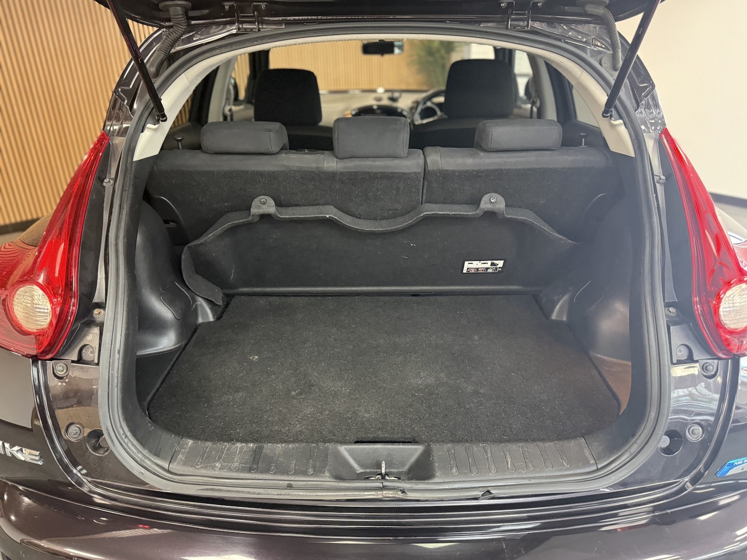 Used Nissan Juke 2013 for sale - 77781702: Photo 24