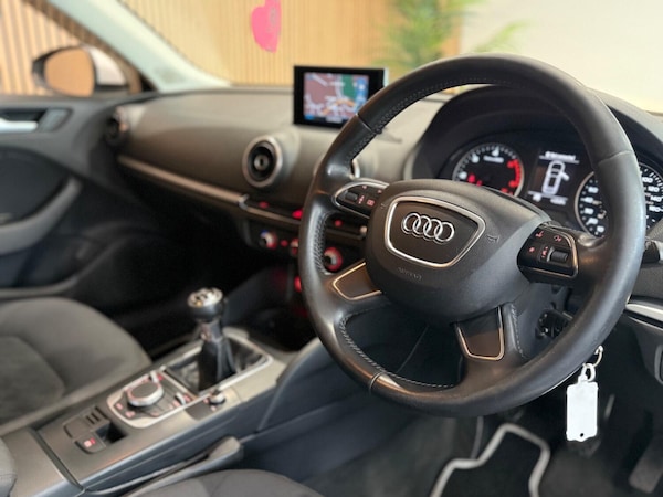 Used Audi A3 2014 for sale - 76107196: Photo 17