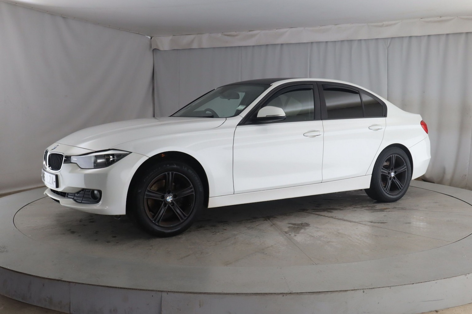 Used BMW 3 Series 2013 for sale - 76692794: Photo 1