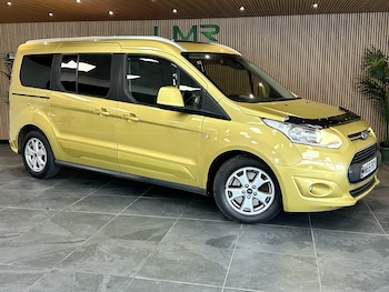 Used Ford Grand Tourneo Connect 2015 for sale - 78716452: Photo