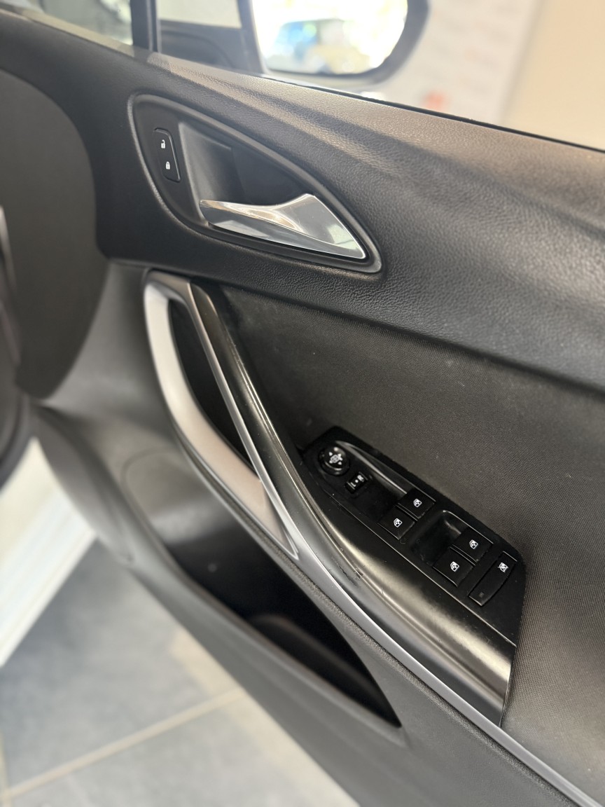 Used Vauxhall Astra 2016 for sale - 78155351: Photo 11