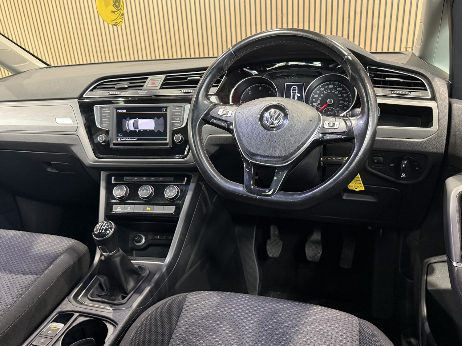 Used Volkswagen Touran 2016 for sale - 76391486: Photo 17