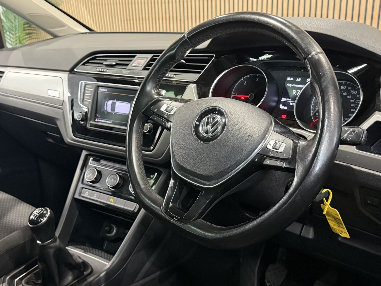 Used Volkswagen Touran 2016 for sale - 76391486: Photo 18